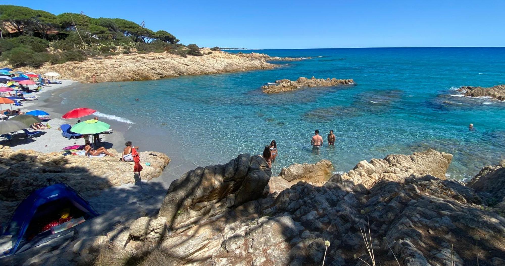 Costa Est Apartments Cala Liberotto Exterior photo